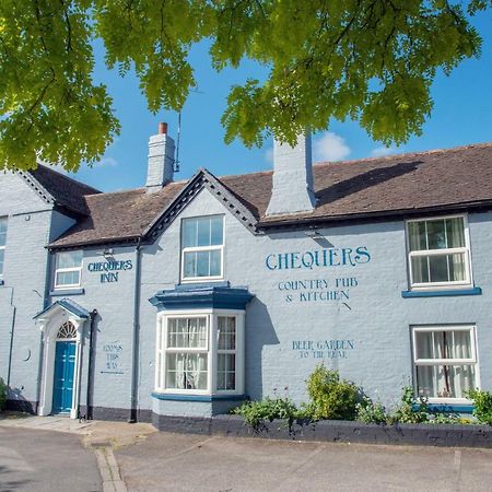 Chequers Inn Fladbury Esterno foto
